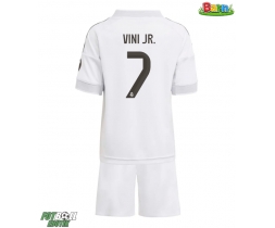 Real Madrid Vinicius Junior #7 Hemmaställ Barn 2025-26 Kortärmad (+ Korta byxor) Real Madrid Vinicius Junior #7 Hemmaställ Barn 2025-26 Kortärmad (+ Korta byxor)